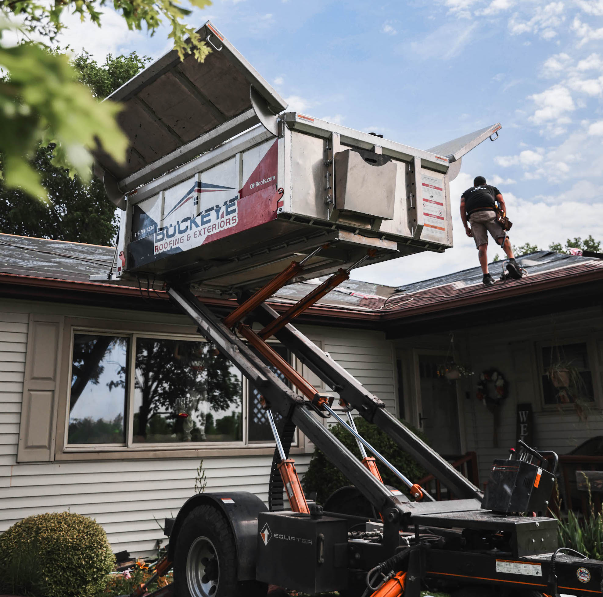 Buckeye Roofing and Exteriors About OH Roofs